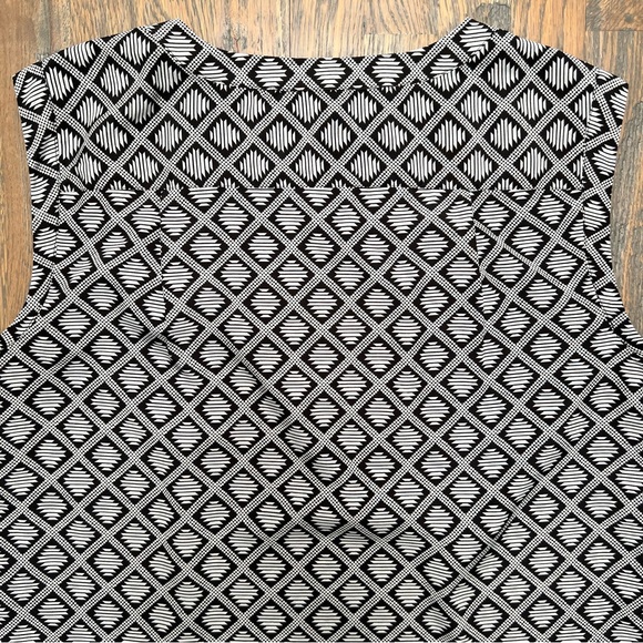 J. Crew Factory Print Sleeveless Top - Picture 6 of 10